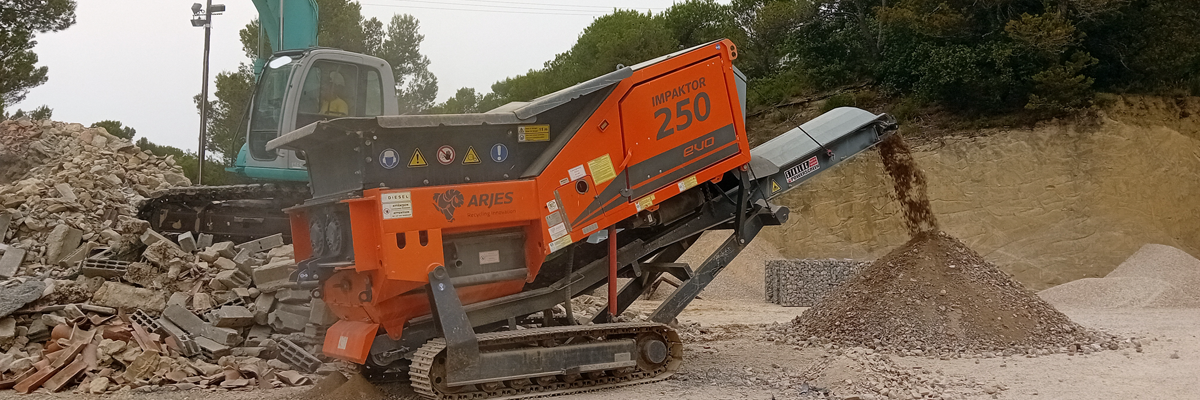 Equipement / broyeur multi matériaux GUILLAUME TP